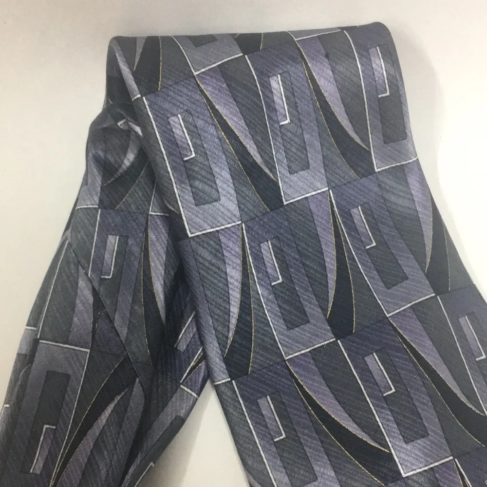 FINAL MARKDOWN Abstract nubio tie